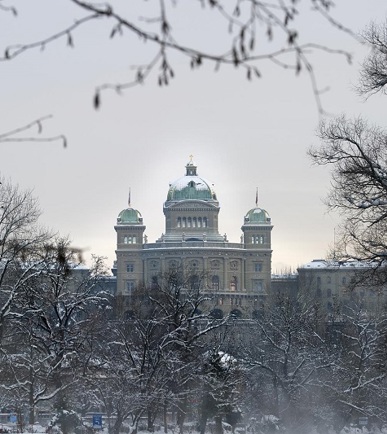 Die Wintersession im Bundeshaus ist beendet. Gewerkschaft transfair berichtet.